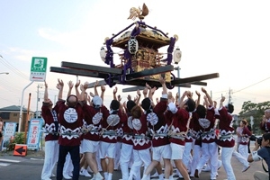 吉川八坂祭り